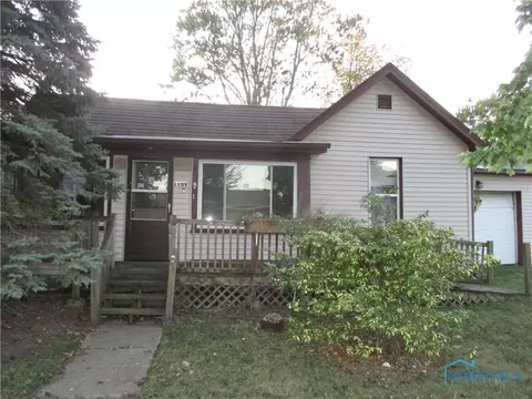 1109 Highland Ave, Napoleon, OH 43545