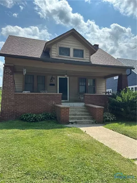 3010 118th St, Toledo, OH 43611