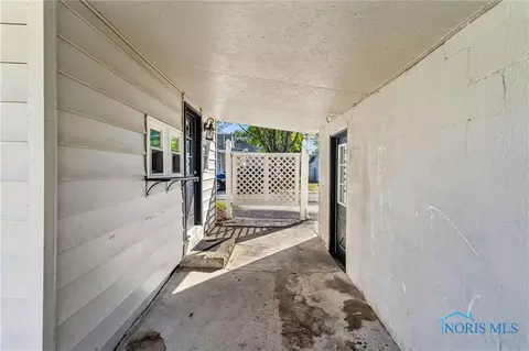 137 Monroe Ave, Findlay, OH 45840 photo 10