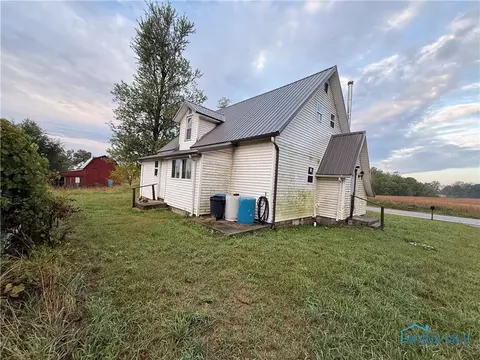 Exterior - 16702 State Route 49, Edon, OH 43518 photo 2 of 3