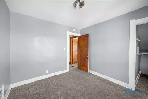 1513 Waverly Ave, Toledo, OH 43607 photo 22