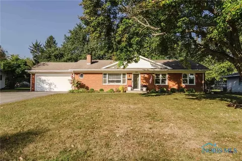 1818 Westview Dr, Findlay, OH 45840