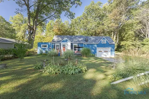 5953 Rudyard Rd, Sylvania, OH 43560