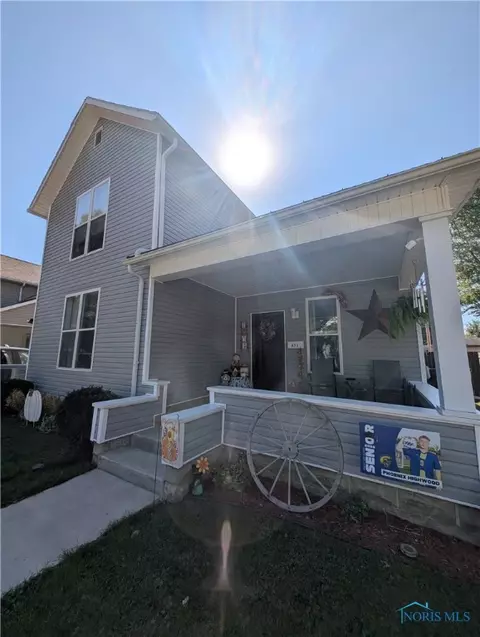 631 South St, Findlay, OH 45840