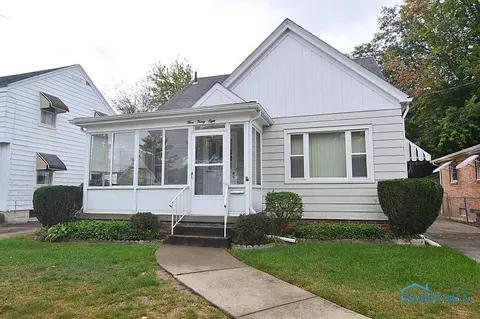 348 E Lake St, Toledo, OH 43608