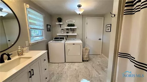 1045 Emerald Rd, Paulding, OH 45879 photo 33