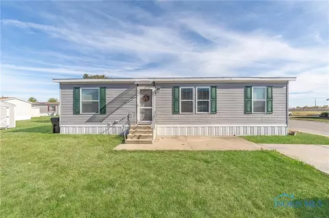 1928 Deer Ridge Dr #L-133, Findlay, OH 45840