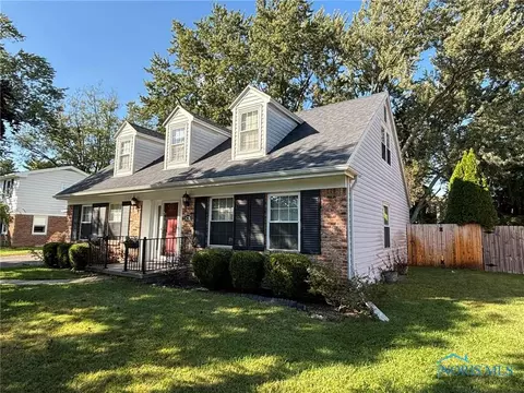 4726 Sutton Pl, Toledo, OH 43623