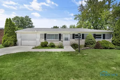 5022 Stengel Ave, Toledo, OH 43614