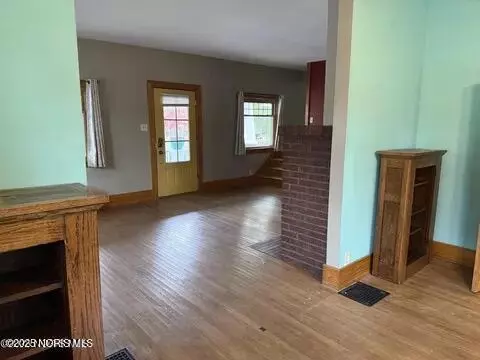 Living - 300 S Williams St, Paulding, OH 45879 photo 5 of 5