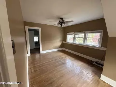 Bedroom - 300 S Williams St, Paulding, OH 45879 photo 3 of 4
