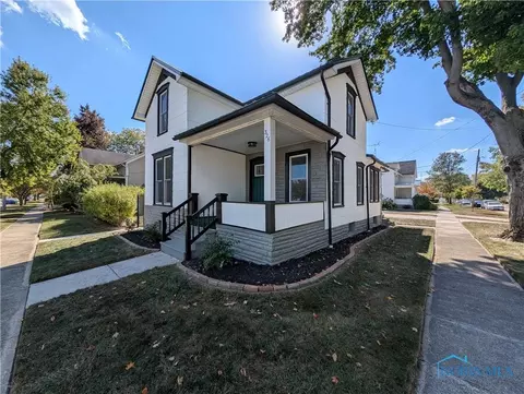 326 Ottawa St, Elmore, OH 43416