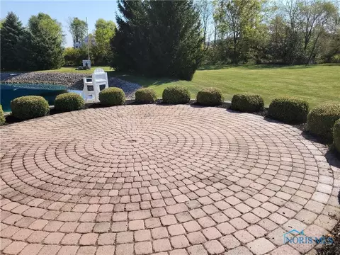 Exterior - 752 County Road 60, Ada, OH 45810 photo 5 of 9