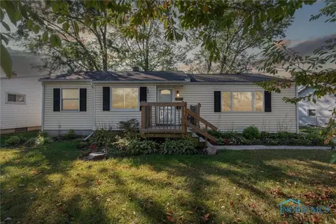 5201 Brandel Cir, Toledo, OH 43615