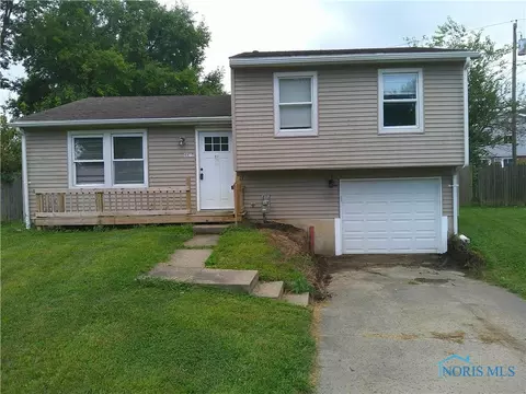 4415 Cape Ln, Toledo, OH 43615