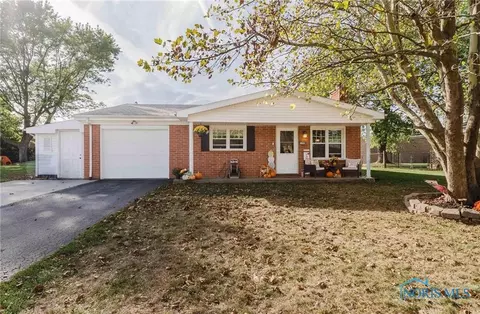3300 Crosshill Dr, Findlay, OH 45840