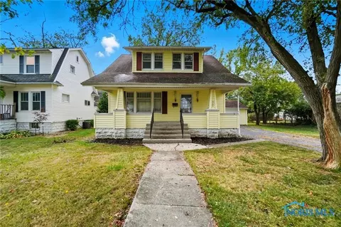 325 Greenlawn Ave, Findlay, OH 45840