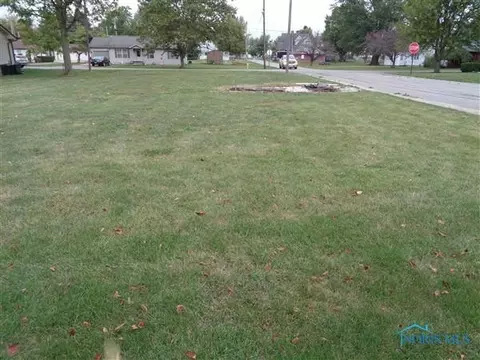 634 Ohio St, Leipsic, OH 45856