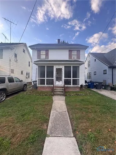 805 Kipling Dr, Toledo, OH 43612