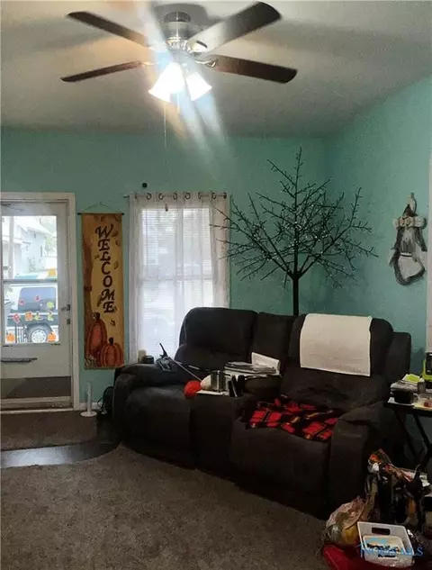 533 Bronson Ave, Toledo, OH 43608 photo 2