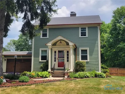1008 Harrow Rd, Toledo, OH 43615
