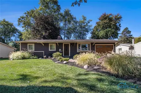6053 Gregory Dr, Sylvania, OH 43560