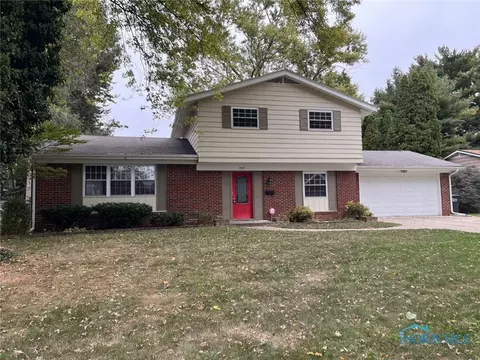1969 Oaklawn Dr, Toledo, OH 43614