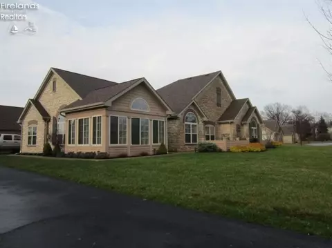 2907 Windsor Bridge Cir, Huron, OH 44839 photo 1