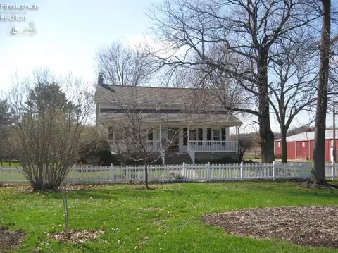 11601 Wright Rd, Berlin Heights, OH 44814 photo 2