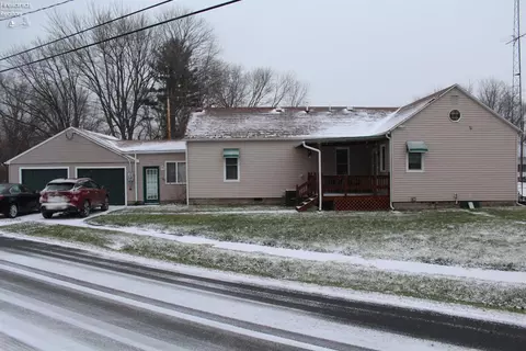 311 Berlin Rd, Huron, OH 44839 photo 1