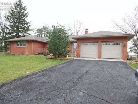 1030 S Main St, Willard, OH 44890 photo 2