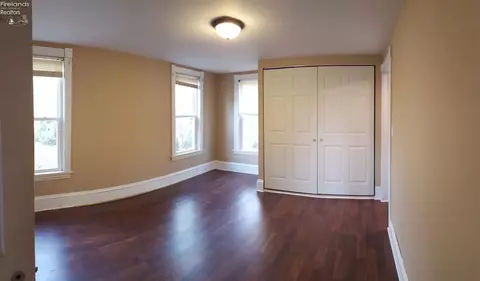 519 Paris St, Huron, OH 44839 photo 6
