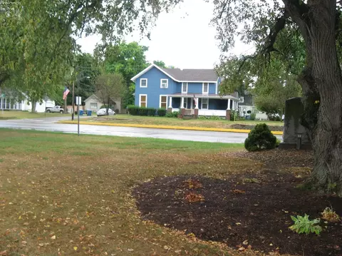 22 E Main St, Wakeman, OH 44889 photo 10