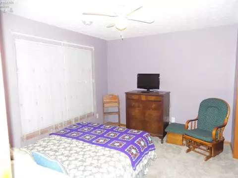 4508 Fields Way, Lorain, OH 44053 photo 9