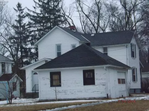 528 Fink St, Willard, OH 44890 photo 3