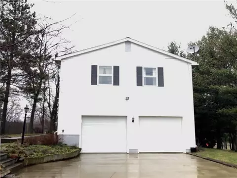 1110 Cherry Dr, Willard, OH 44890 photo 3