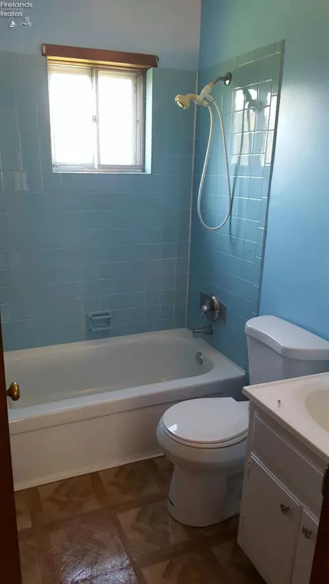1921 E Oldgate Rd, Sandusky, OH 44870 photo 10
