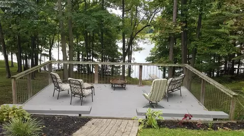 710 Holiday Dr, Willard, OH 44890 photo 7