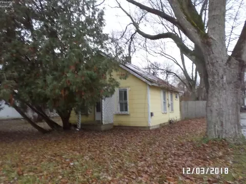 38 Pitt St, Norwalk, OH 44857 photo 1