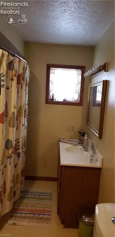 4939 W River Rd, Wakeman, OH 44889 photo 15
