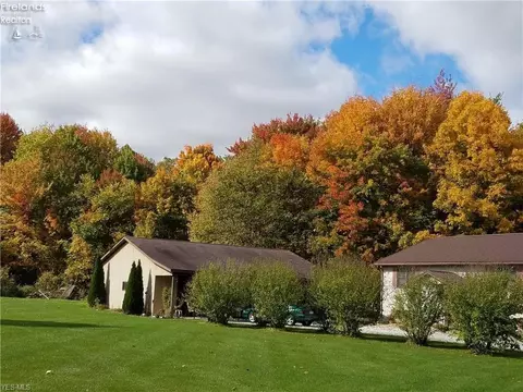 4939 W River Rd, Wakeman, OH 44889 photo 4