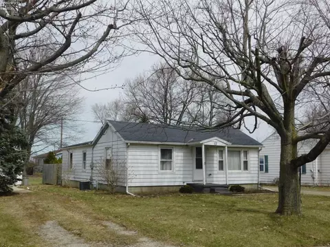 12 Glover Ave, Norwalk, OH 44857 photo 1