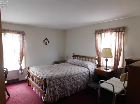 12 Glover Ave, Norwalk, OH 44857 photo 8