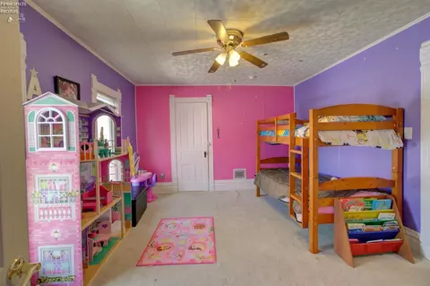826 E Main St, Bellevue, OH 44811 photo 17
