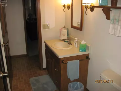 9404 Wikel Rd, Huron, OH 44839 photo 8