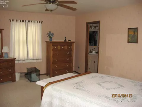 9404 Wikel Rd, Huron, OH 44839 photo 11