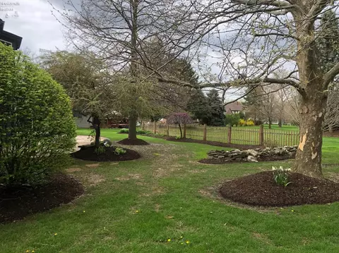 3907 Deerpath Dr, Sandusky, OH 44870 photo 3