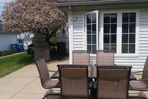 128 Wheeler Dr, Huron, OH 44839 photo 3