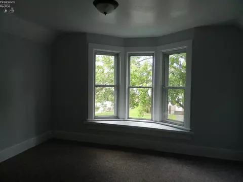 506 Euclid St, Willard, OH 44890 photo 21
