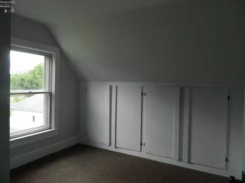 506 Euclid St, Willard, OH 44890 photo 17